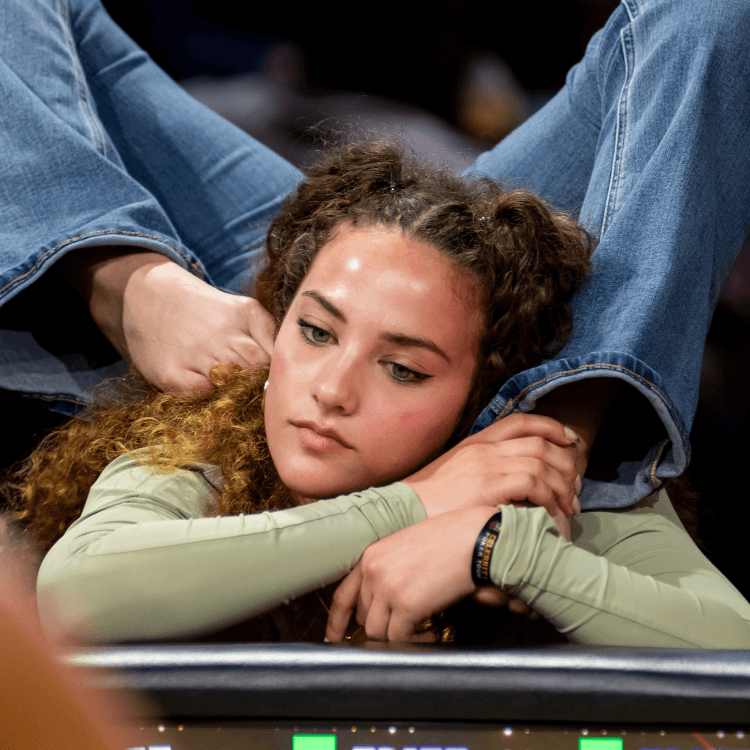 SOFIE DOSSI
